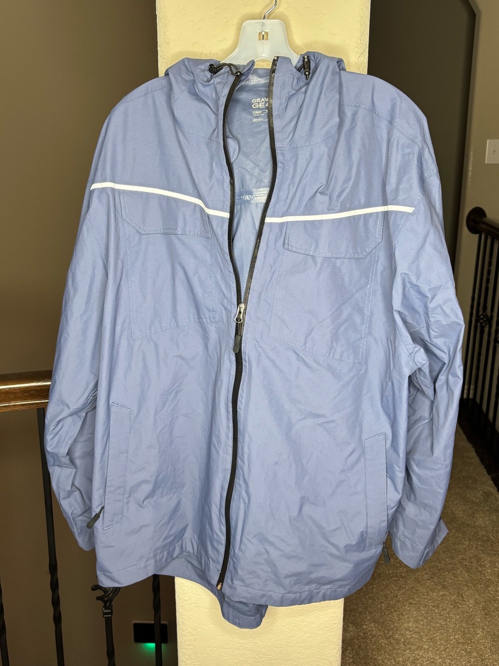 Gravel Gear Men's Blue Waterproof Breathable Midweight Rain Jacket Size XL